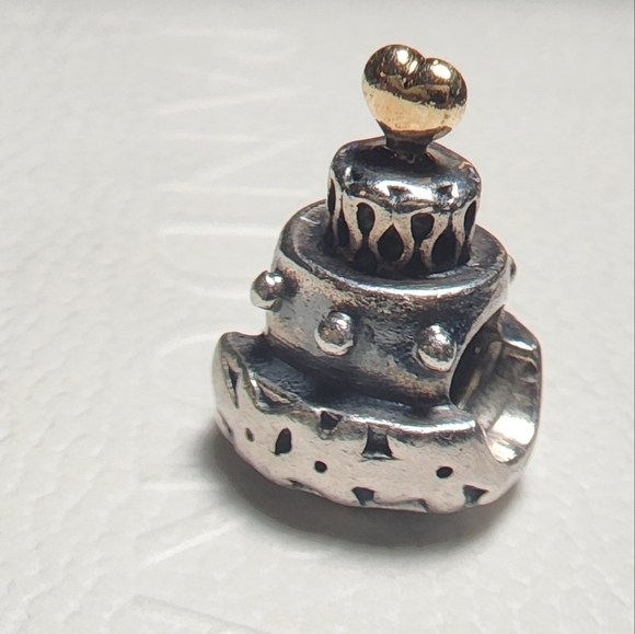 Pandora Two Tone Silver Wedding Cake Charm - Picture 4 of 8